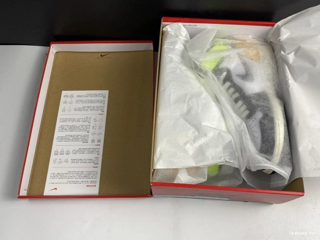 555088-118 1 Gold' High Air 'Volt Retro  OG Jordan 0210